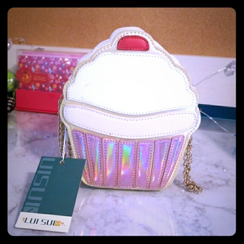 Cupcake purse